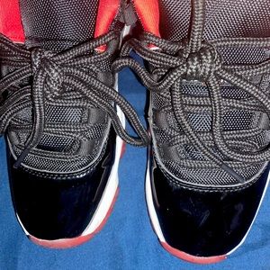 5.5 Y Breds Jordan 11